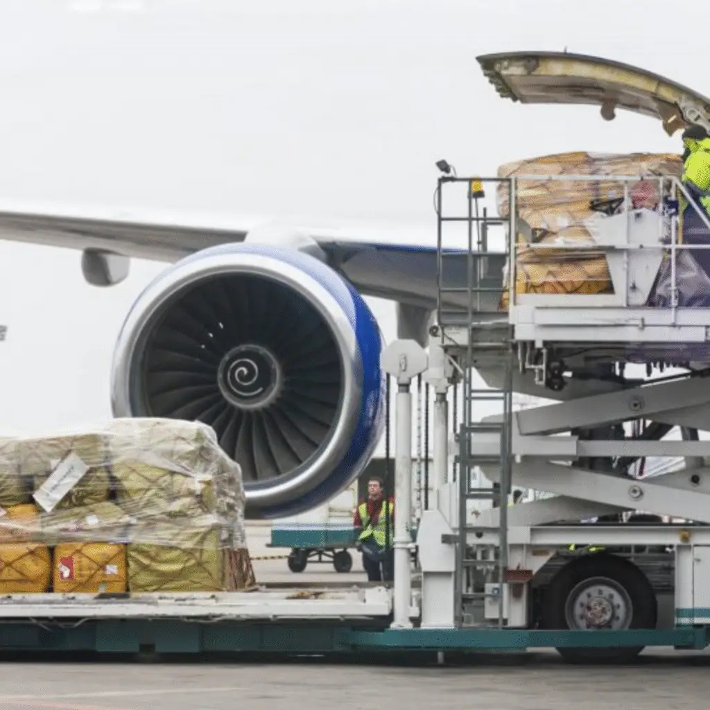 Nous expédions un nouveau stock à l’étranger par avion