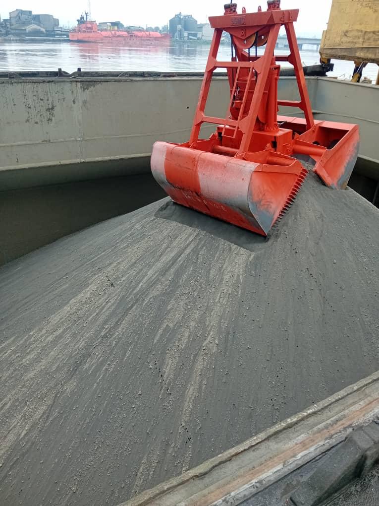 Déchargement clinker